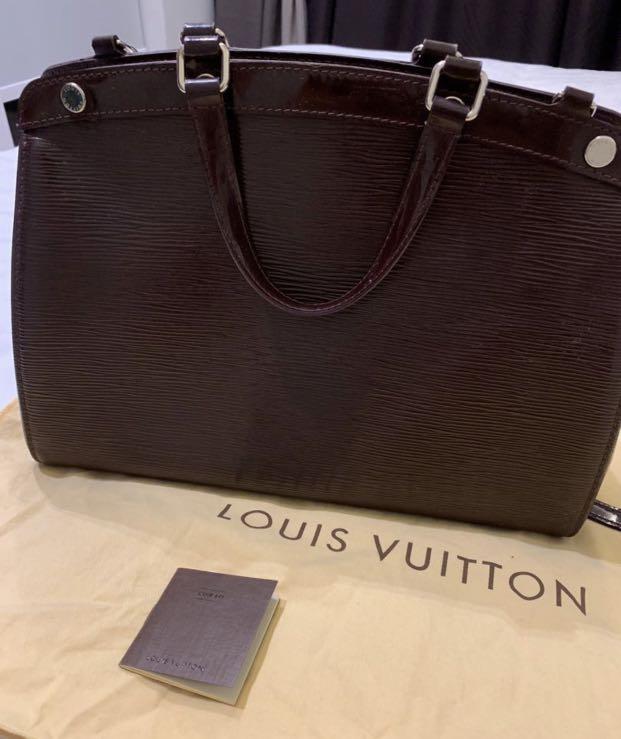 Louis Vuitton Brea GM Epi Leather Tote Review & What Fits Inside/What's In  My Work Bag 