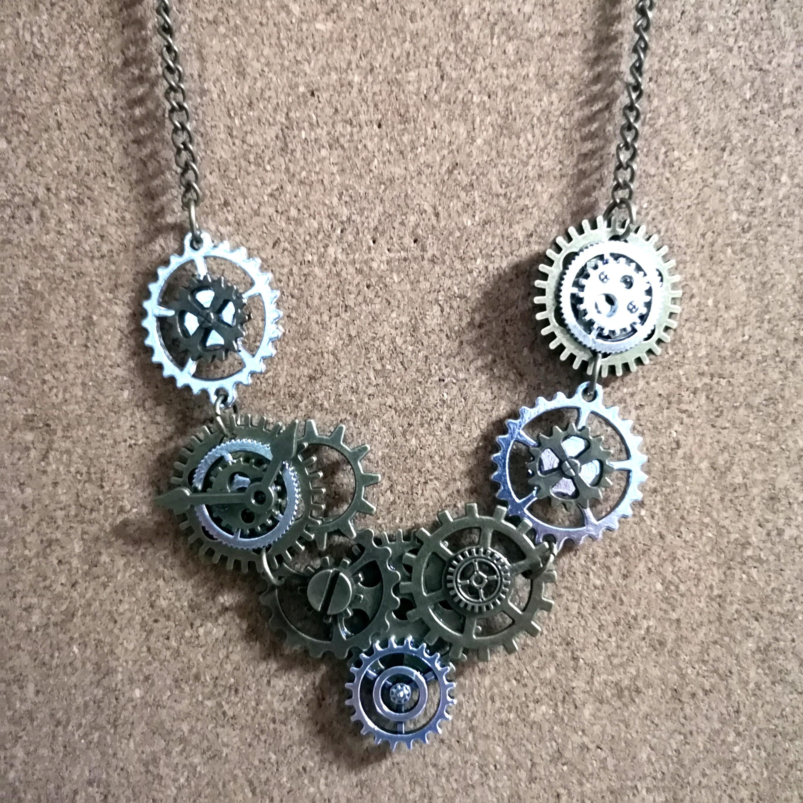 Mechanic bearings necklace, Women's Fashion, Jewelry & Organisers
