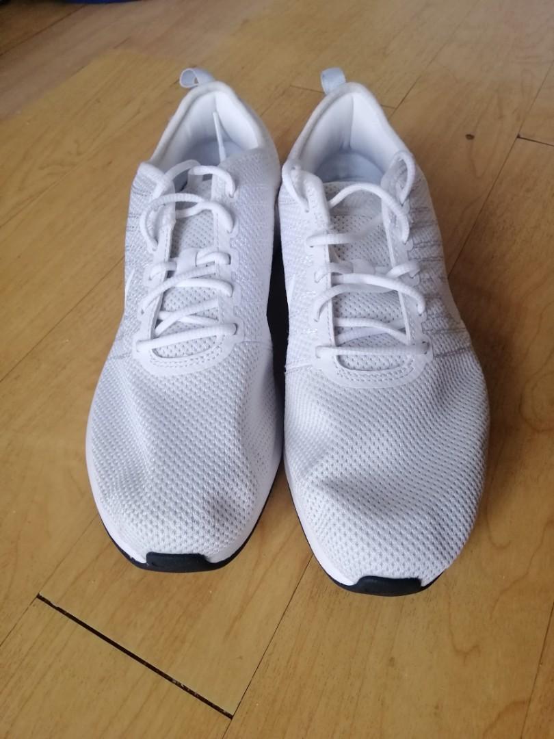Nike Dualtone Racer (Category: Sneakers) located in Quezon City. Submitted by rexrrpl (Listing ID 250957228, Image 2). Description: Original Unused Nike Dualtone Racer Bought in the states Original price: 2800.