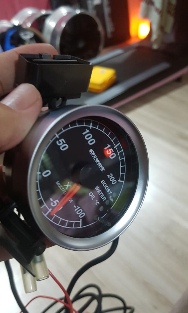 Pivot boost gauge, Auto Accessories on Carousell