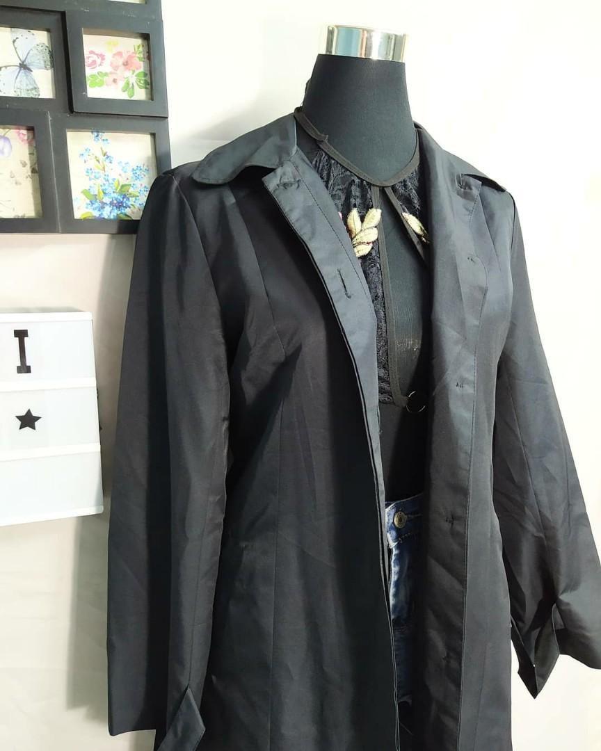SALE! Preloved / Ukay Black Coat (Category: Coats, Jackets and Outerwear) located in San Pablo. Submitted by itachicollection (Listing ID 251074198, Image 2). Description: Preloved ❄️ HQ Black Coat Medium to L Good as new 💜 P100.00 only - Thank you and Godbless 😘 Some of the clothes color/texture maybe a bit different because of the lighting of camera. Will indicate if it's Flawless or with Flaw. All clothes are washed and to wear. -.