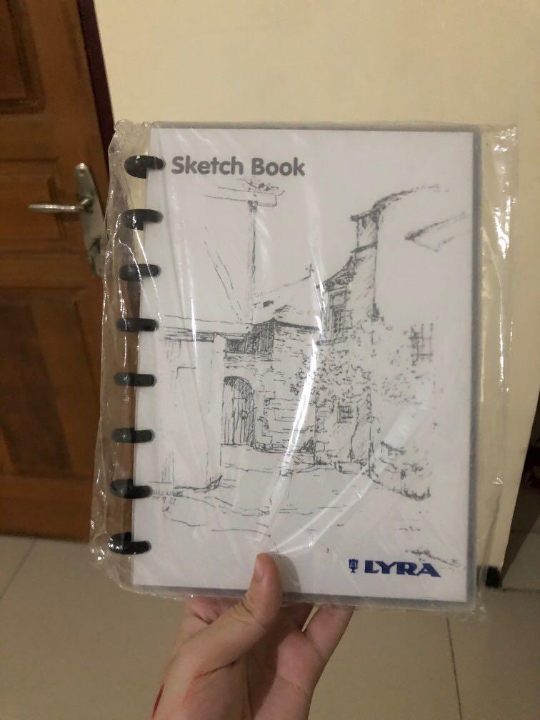 Sketchbook Lyra A5 30 Pages New Buku Alat Tulis Buku Di Carousell