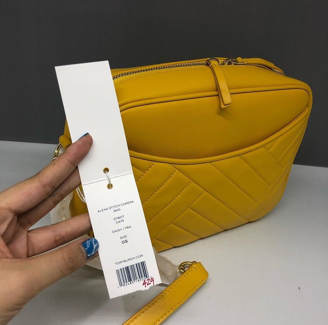 Tory Burch Alexa Camera Bag 26 19 Barang Mewah Tas Dompet di