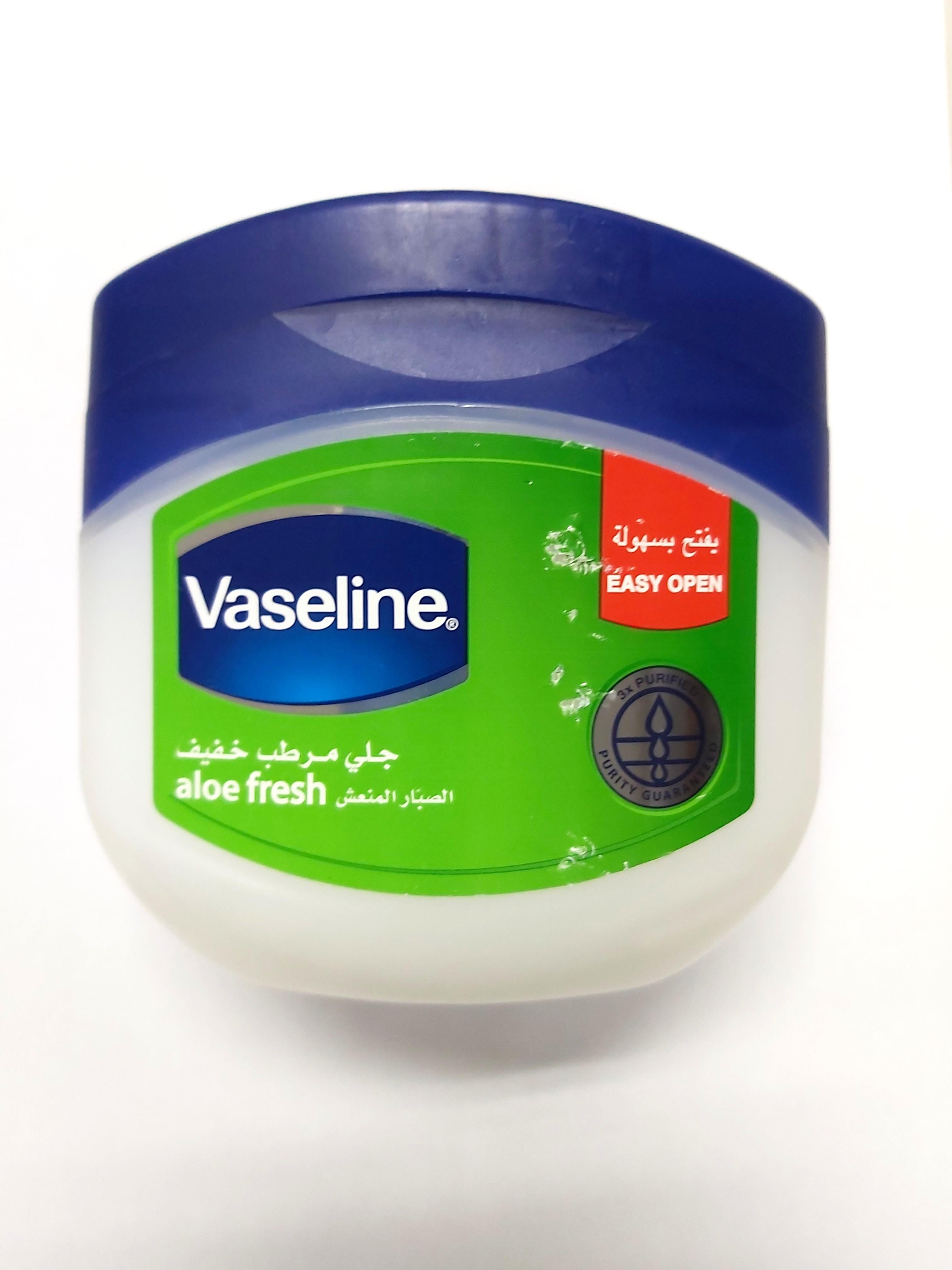 Vaseline Aloe Fresh 450 Ml Kesehatan Kecantikan Kulit Sabun Tubuh Di Carousell Vaseline Aloe Fresh 450 Ml Kesehatan Kecantikan Kulit Sabun Tubuh Di Carousell
