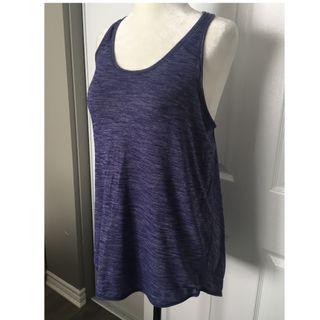 Lululemon Essential Tank - Size 6 Heather Blue