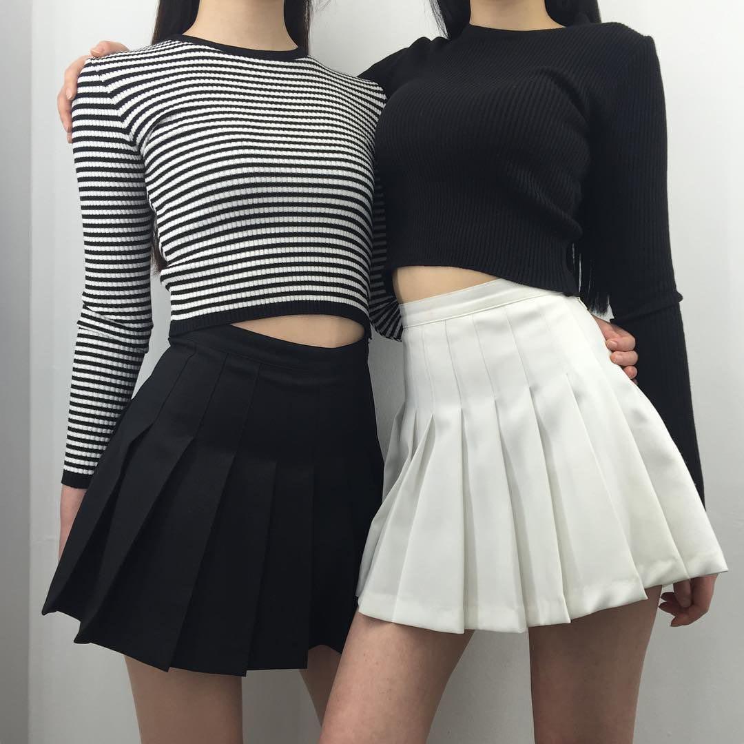 Black Pleated Tennis Skirt Women S Fashion Clothes Dresses Skirts On Carousell
