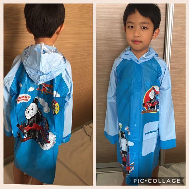 BN Kid Thick Raincoat With School Bag Compartment Ready Stock 2