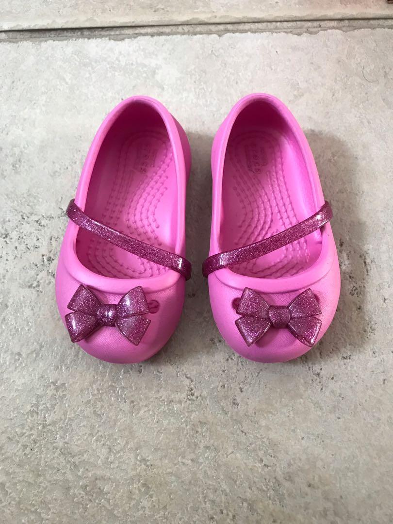 crocs shoes for girl