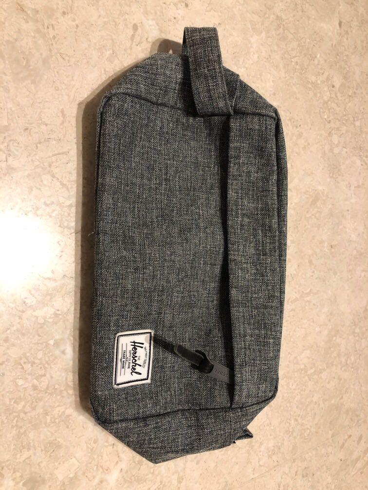 Herschel dopp deals