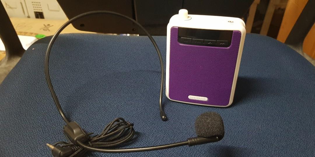 portable speaker with lapel mic