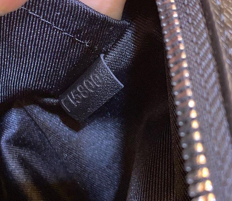 Louis Vuitton Original Tas selempang pria super keren