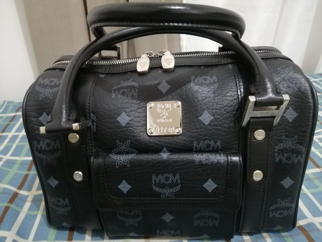Free sf MCM Boston visetos black Women s Fashion Bags Wallets