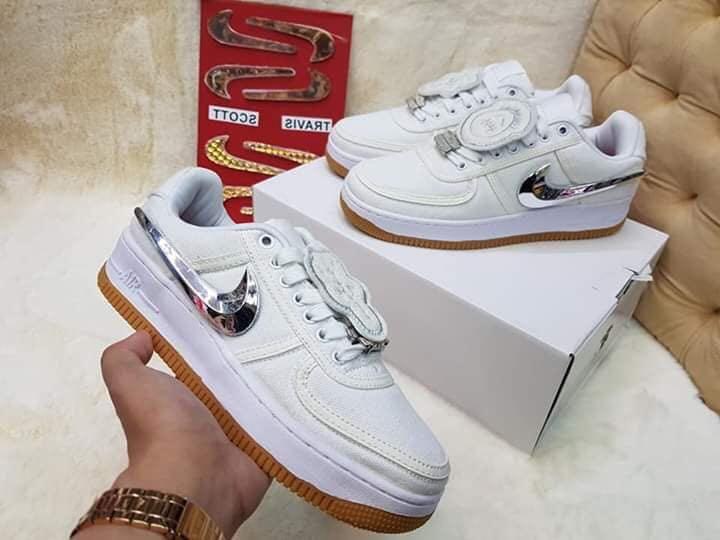 travis scott airforce one