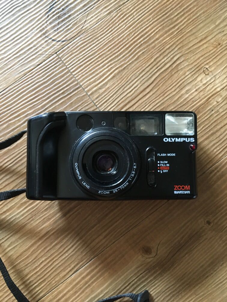 Olympus AZ1 ZOOM quartz date film camera, Photography, Cameras on