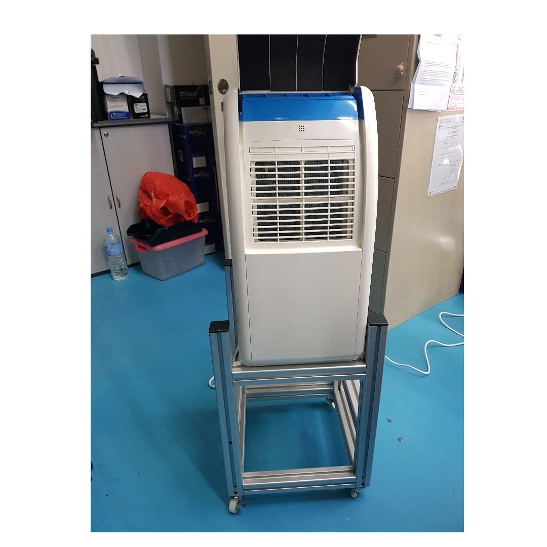 Personal portable aircon with low power consumption, TV & Home Appliances, Air Conditioners
