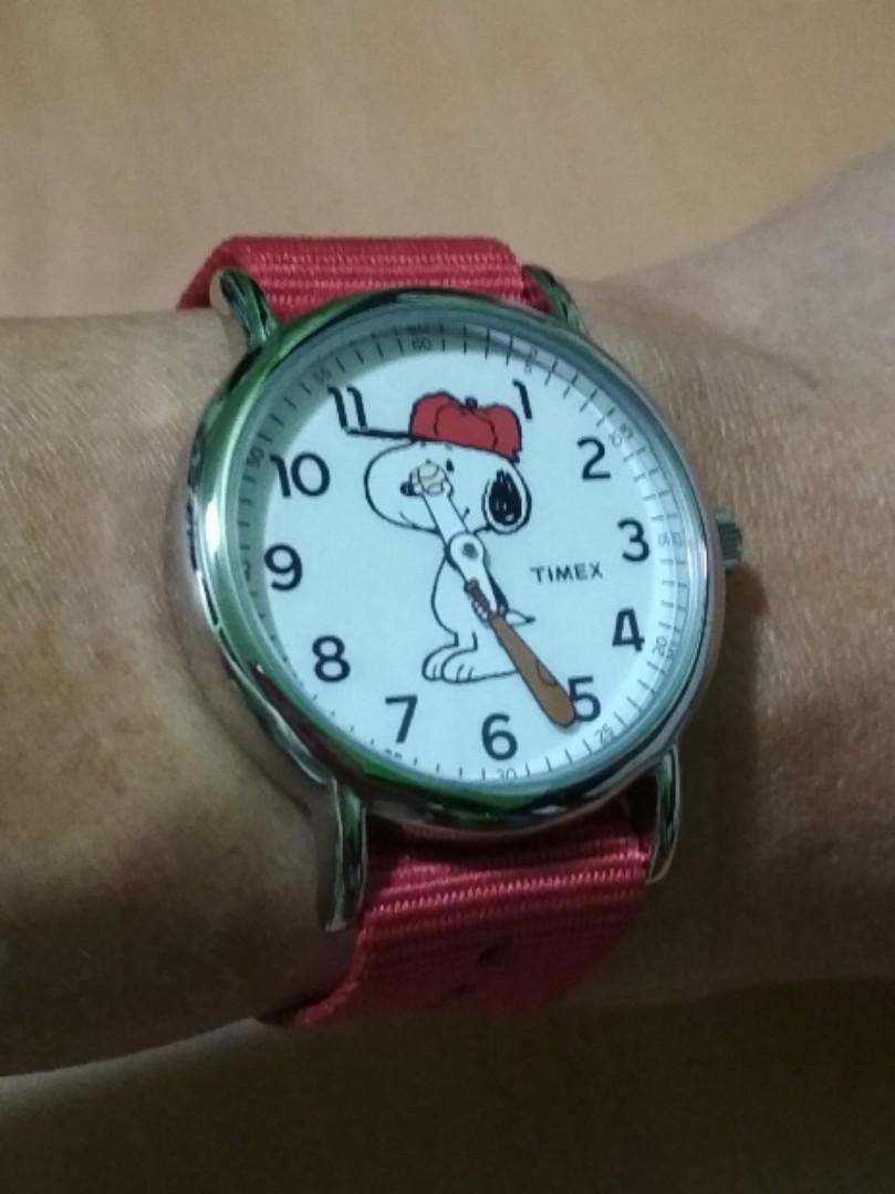 timex snoopy weekender
