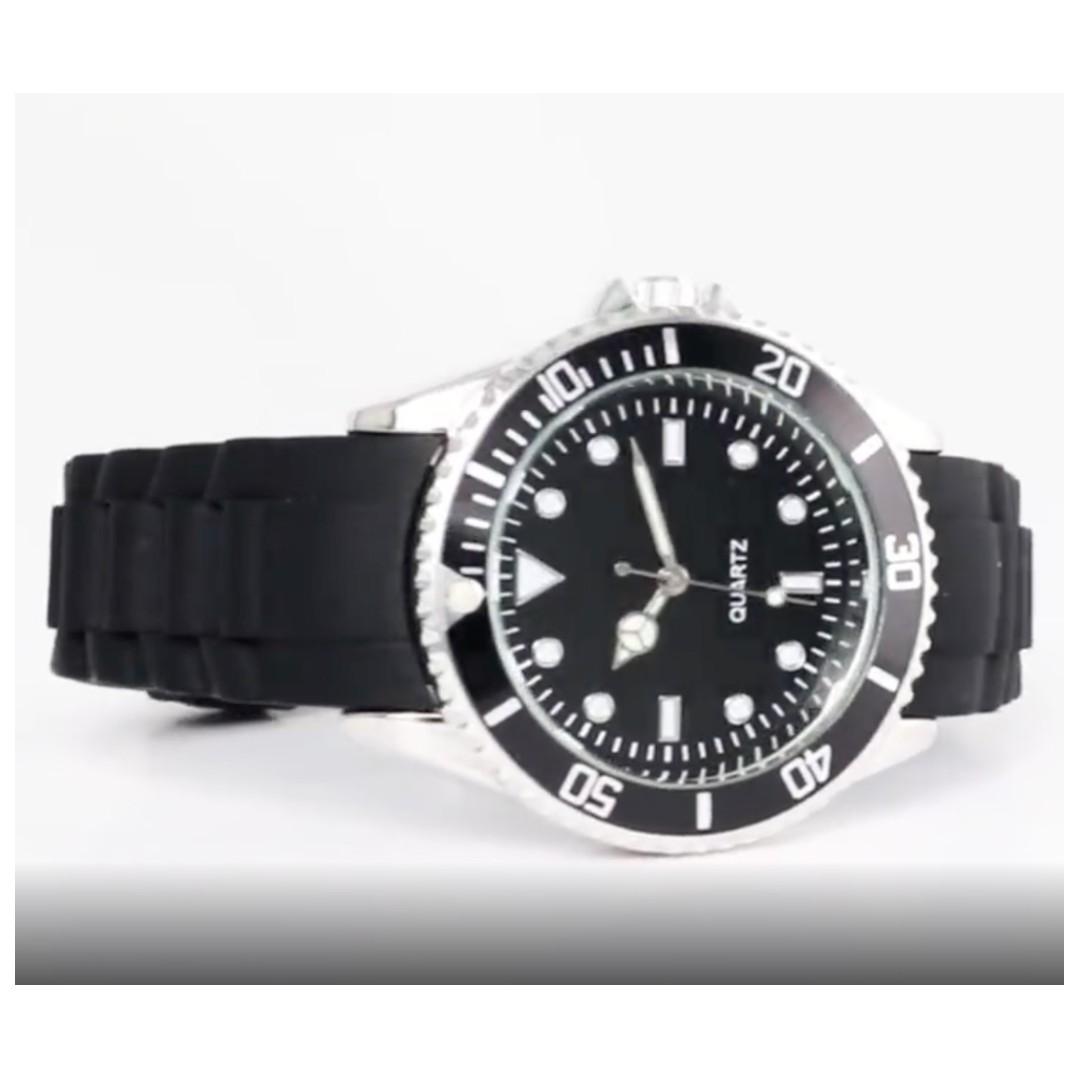 40mm quartz online diver