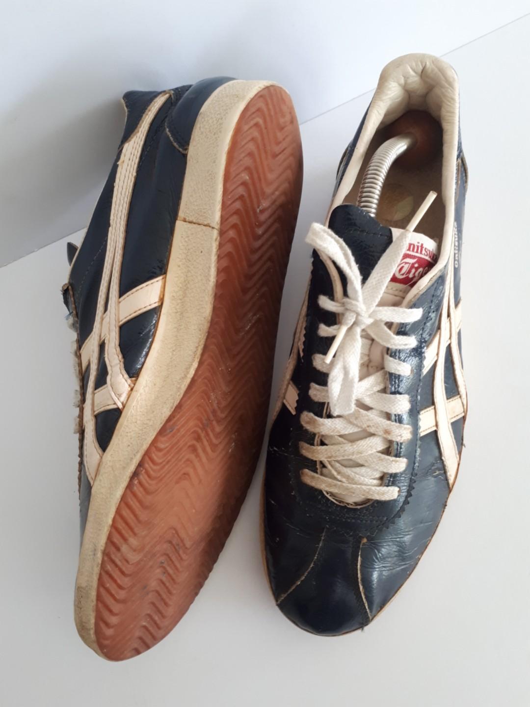 Vintage Asics Onitsuka Tiger vickka 76