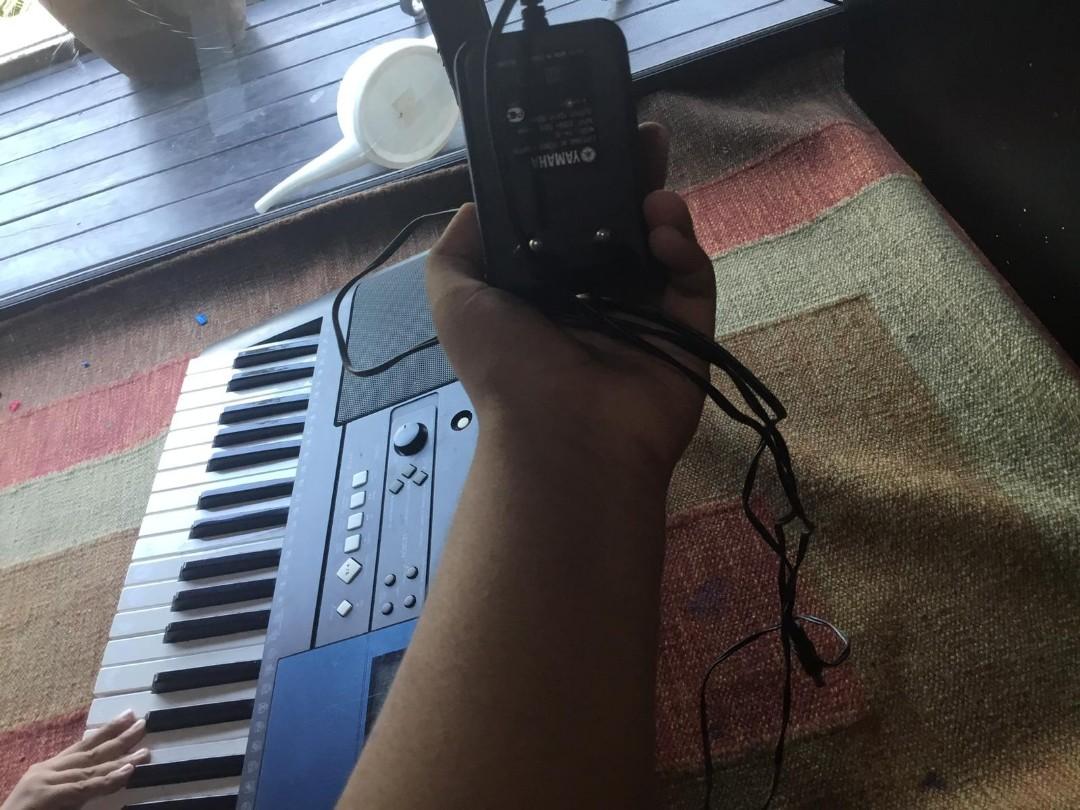 Yamaha electronic paino, Hobbies & Toys, Music & Media, Musical ...