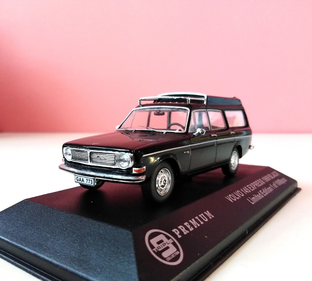 OPO 10 Krankenwagen 1/43 Modellauto – Kompatibel Mit Volvo 145 Express 1969, Metall, Sammlerstück