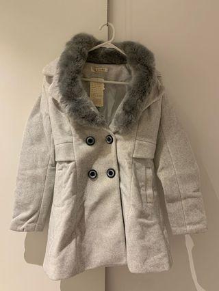 Coat fit to L