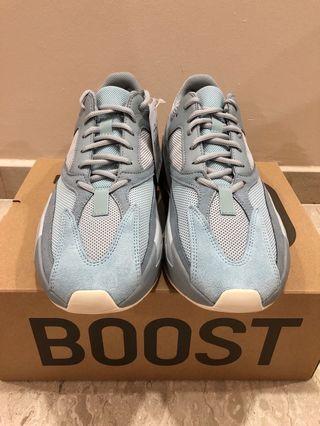 Yeezy Boost 700