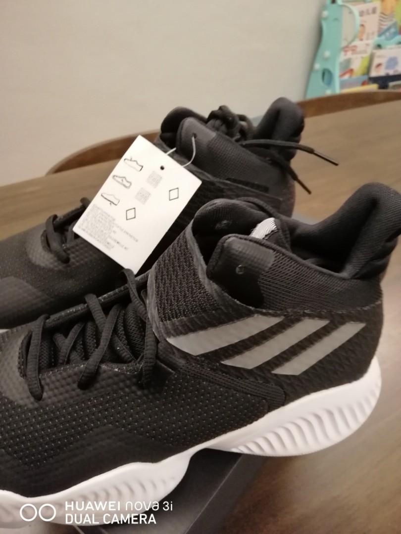 Adidas womens basketball deals shoes 2018