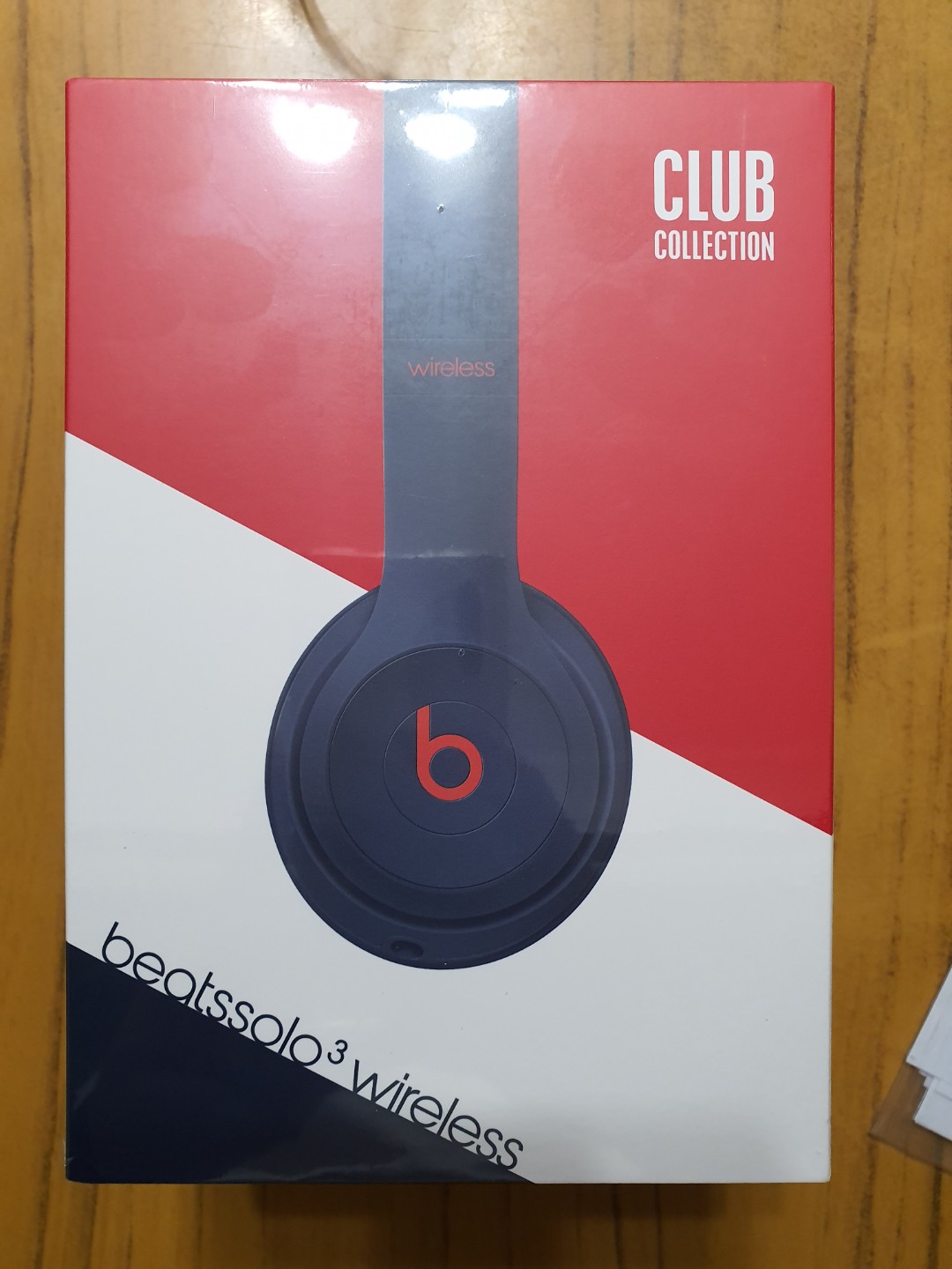 Beats a1796 deals