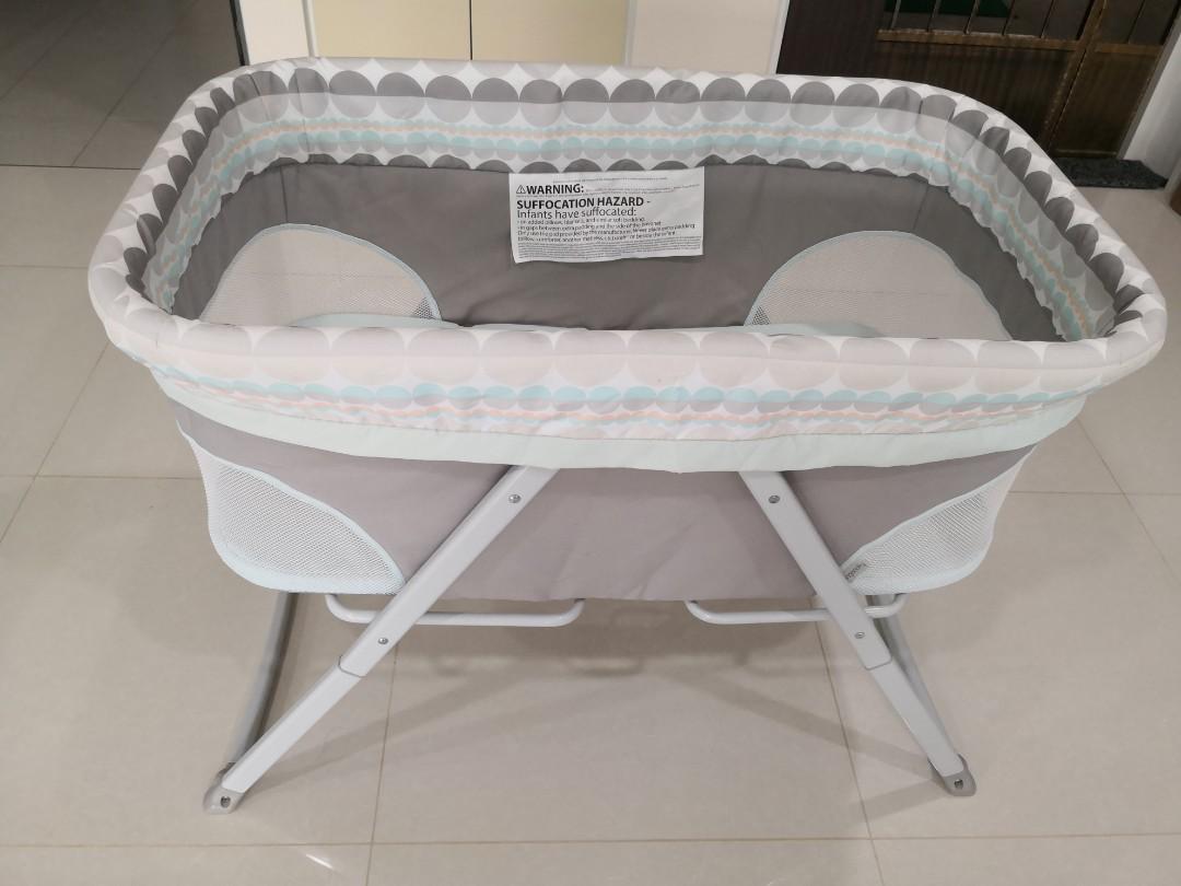 Bright starts bassinet top