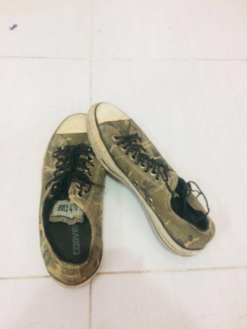 army print converse