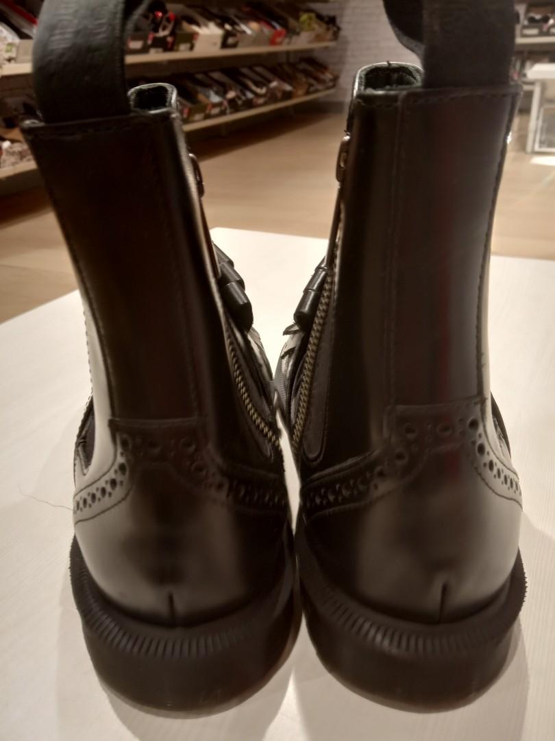 Dr Martens Tina Smooth 2024 www.favors
