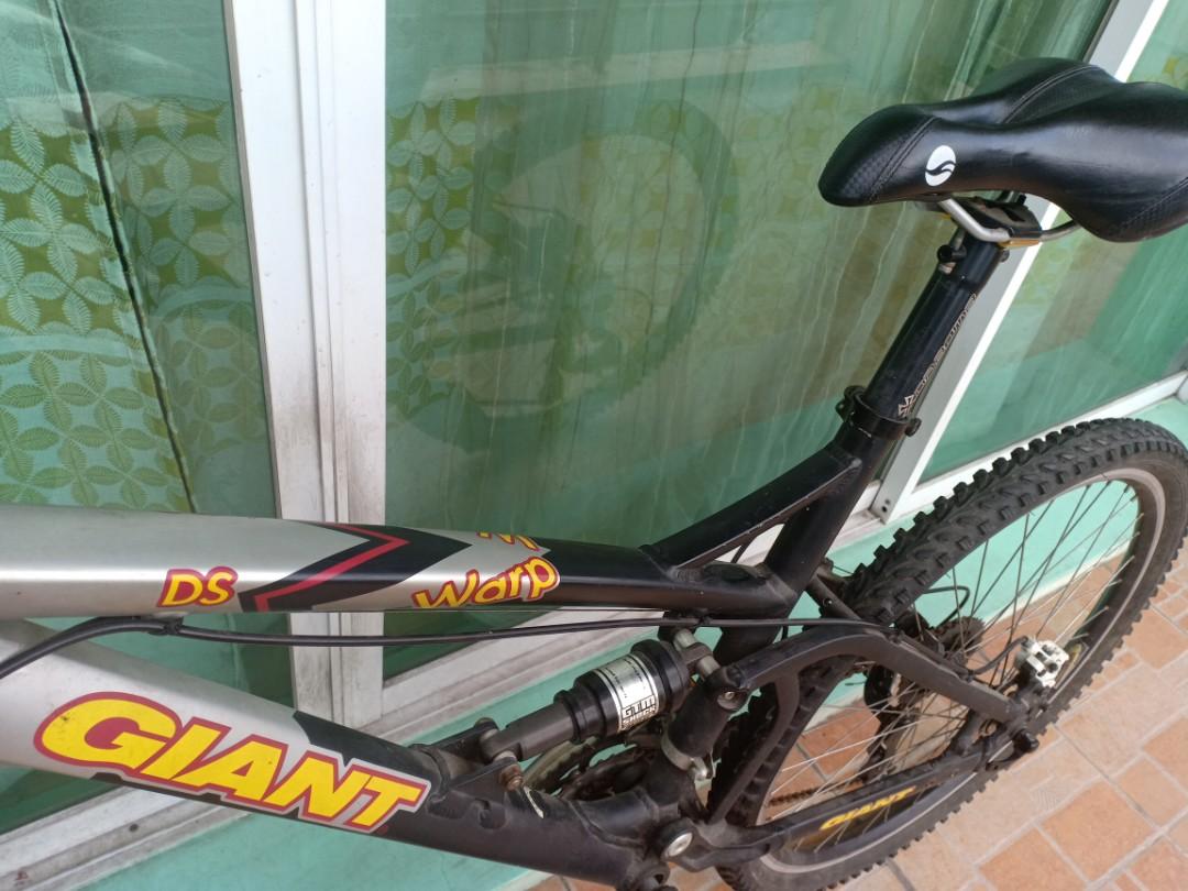 Giant Warp DS XC Moubtain Bike Full Suspension, Sports Equipment