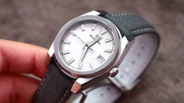 grand seiko sbgv245, Luxury, Watches on Carousell
