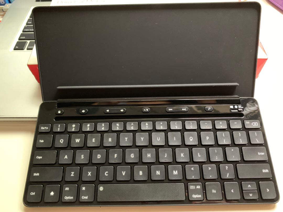 Microsoft Universal Mobile Keyboard, Computers & Tech, Parts