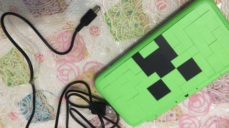 Nintendo 3DS LL (Minecraft Edition) with cable, 電子遊戲, 電子遊戲