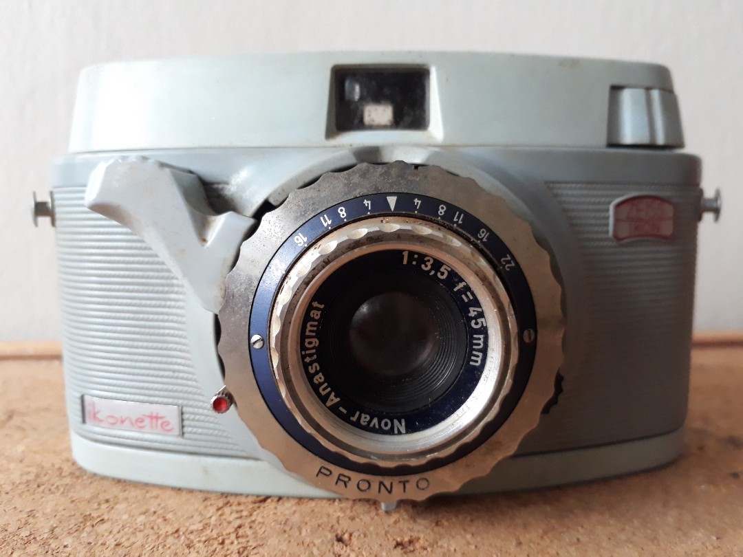 Old Retro ZEISS IKON ikonette Camera, Photography, Cameras on Carousell