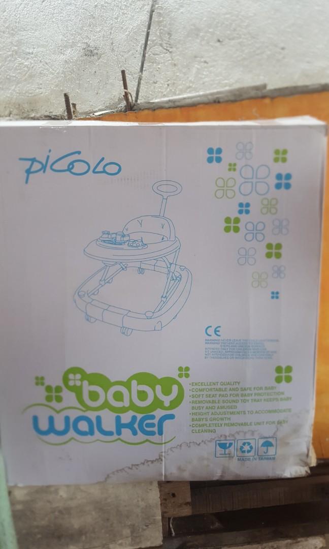 picolo baby walker
