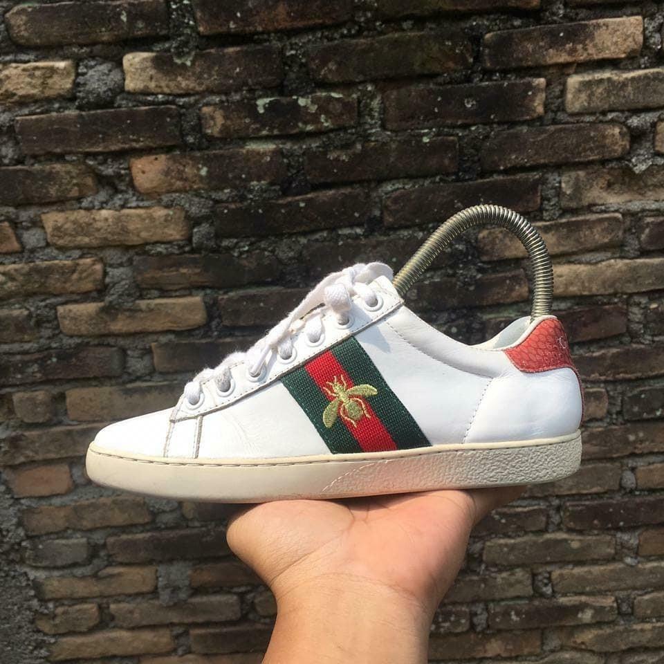 Sepatu Gucci Second Original Women S Fashion Women S Shoes On Carousell