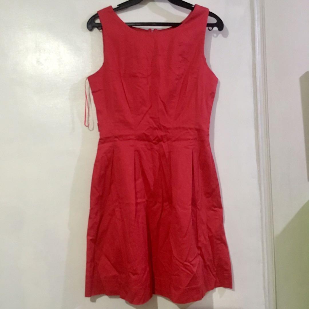 Solid pink dress (Category: Dresses) located in Cavite. Submitted by PikaHi (Listing ID 251264046, Image 1). Description: •99% condition •used once, almost new.