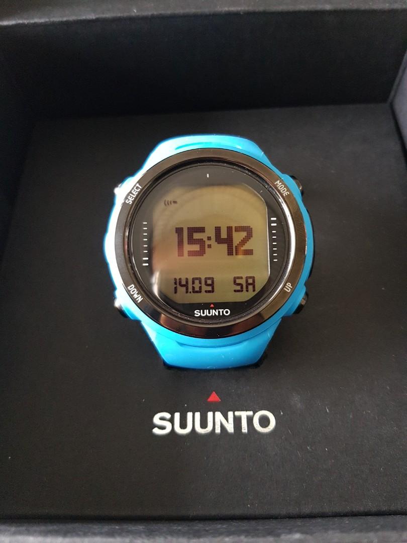 Suunto D4i Novo Blue. Mint condition. Mobile Phones Gadgets Wearables Smart Watches on Carousell