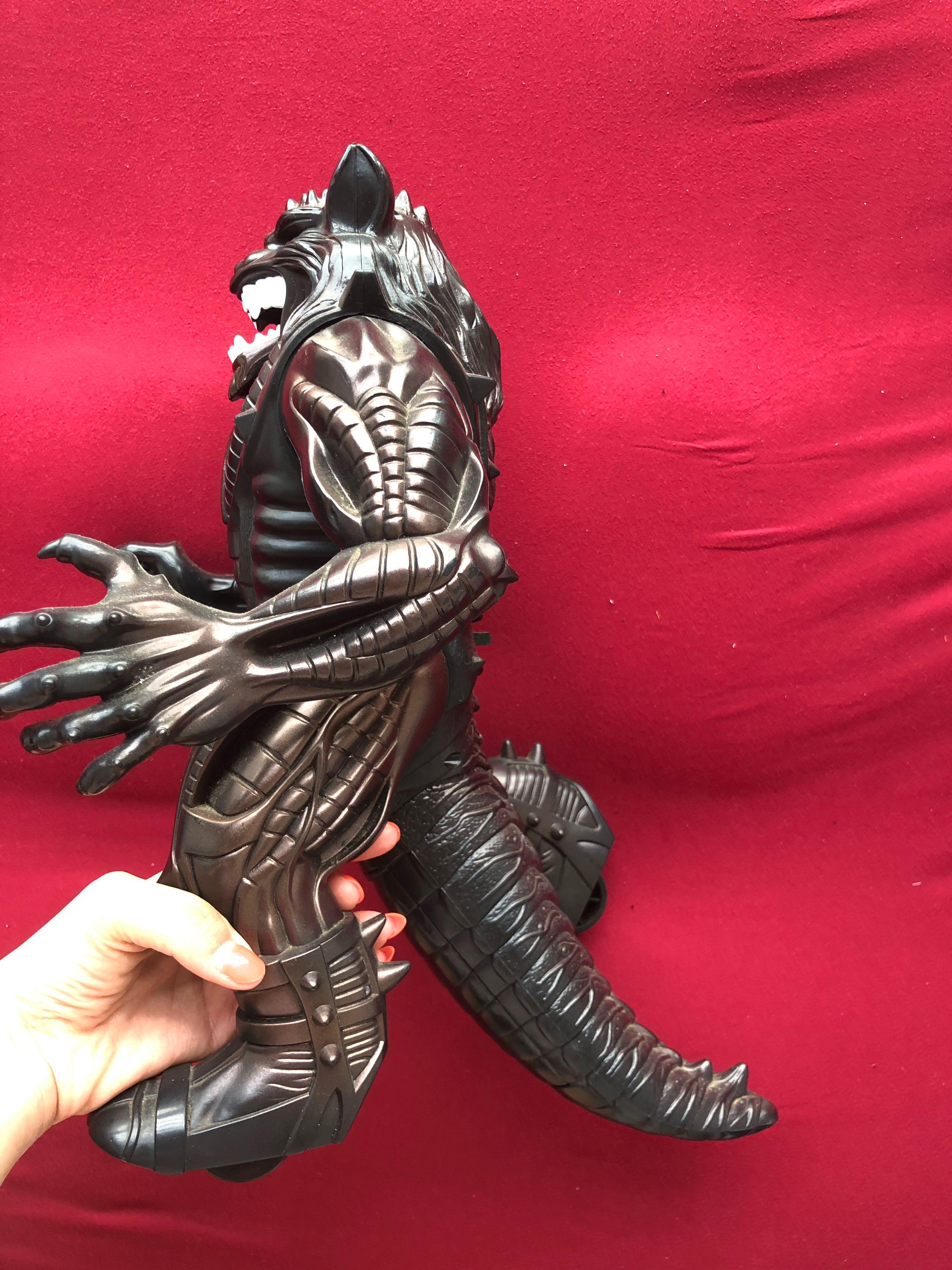 Vintage monster toy (90s) figurine, Hobbies & Toys, Memorabilia