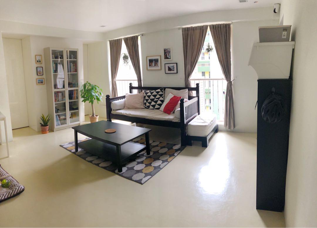 Beautiful Tiong Bharu Hdb Master Bedroom For 1 With