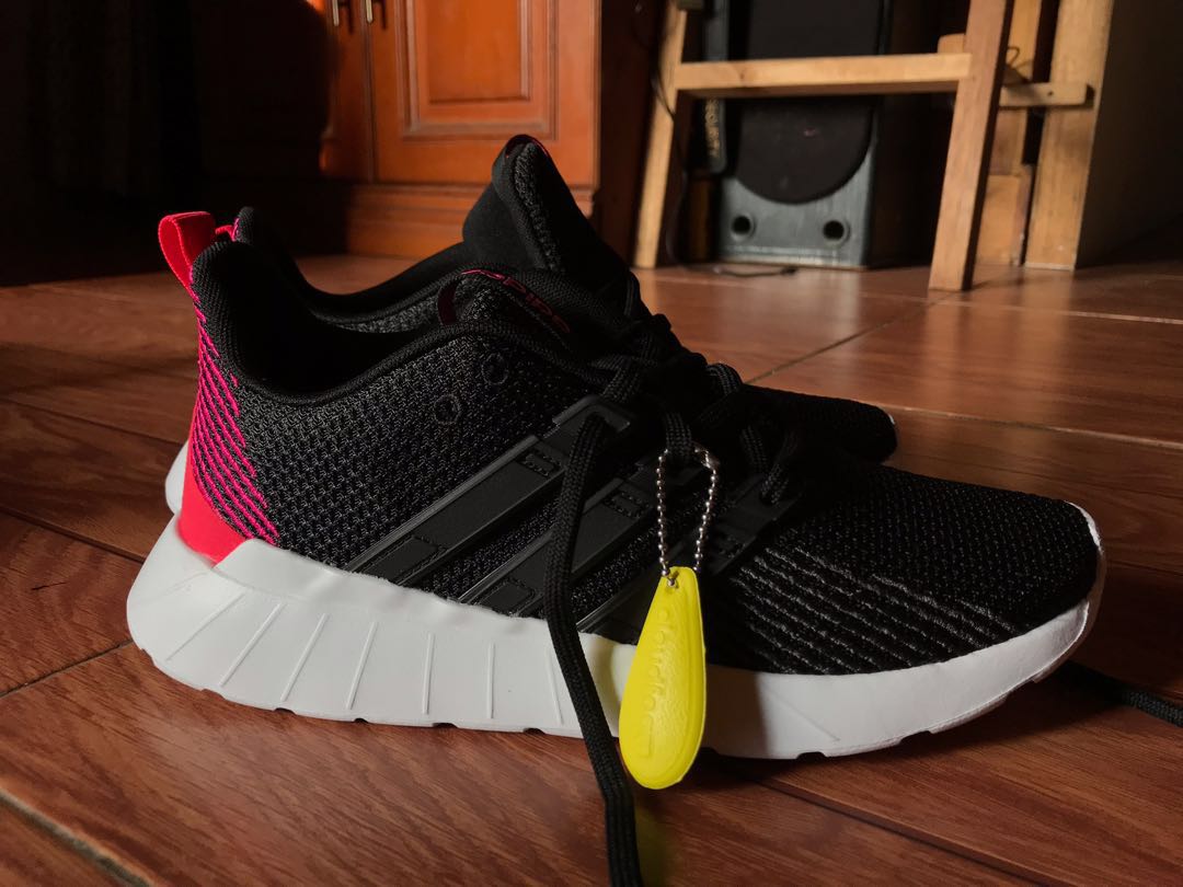 adidas questar flow black pink