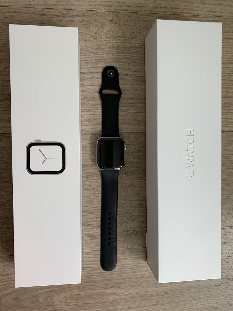 Apple Watch Series 4 Gps Cellular 44mm Stainless Steel Case With Black Sport Band Men S Fashion Watches On Carousell