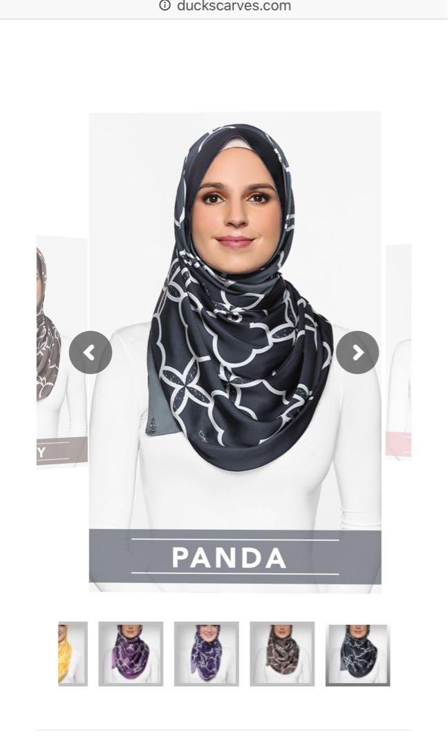 Authentic Lattice Duck Scarf Women S Fashion Muslimah Fashion Hijabs On Carousell