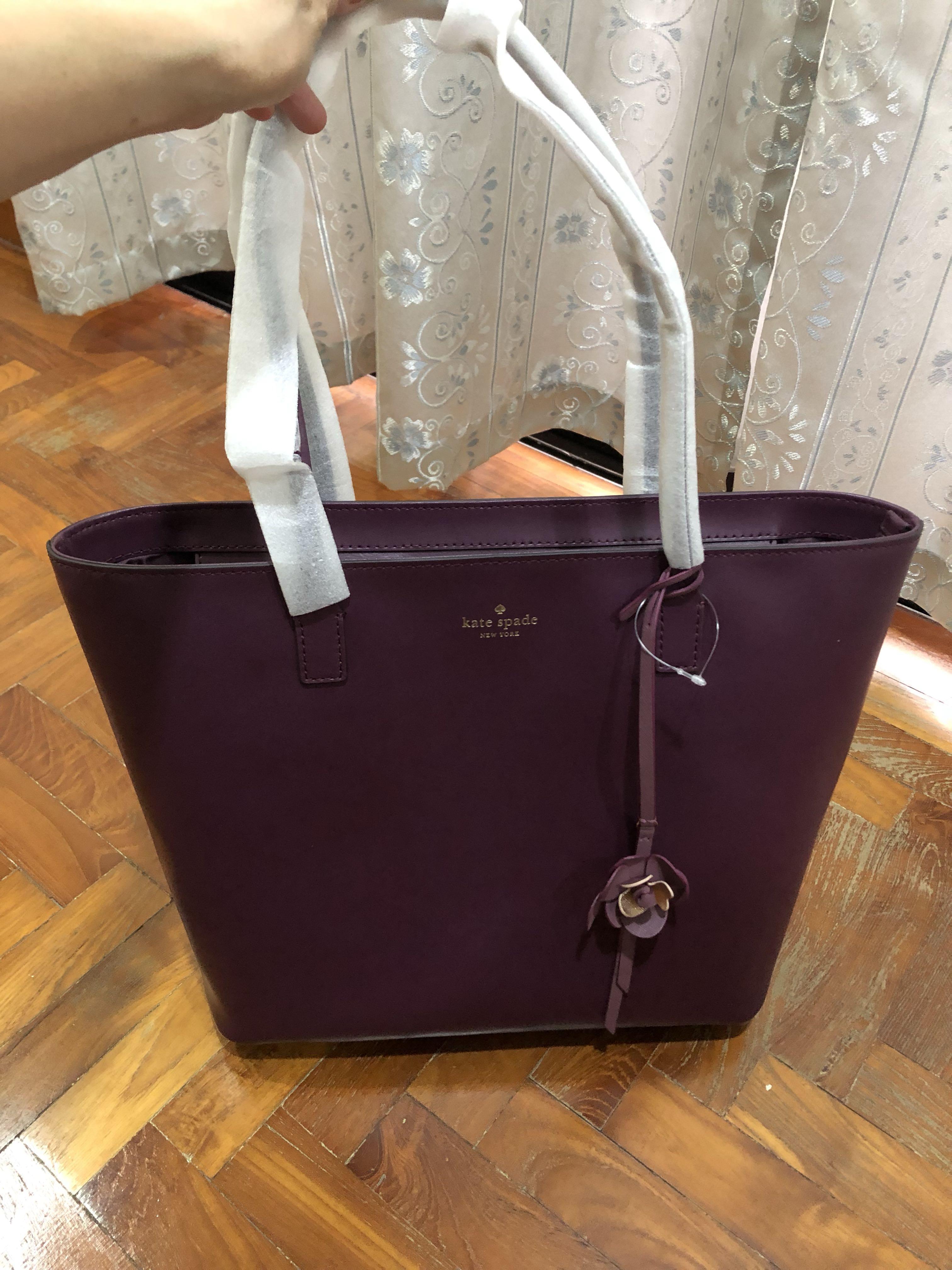 BNWT Kate Spade Karla Tote Women s Fashion Bags Wallets Tote Bags on Carousell