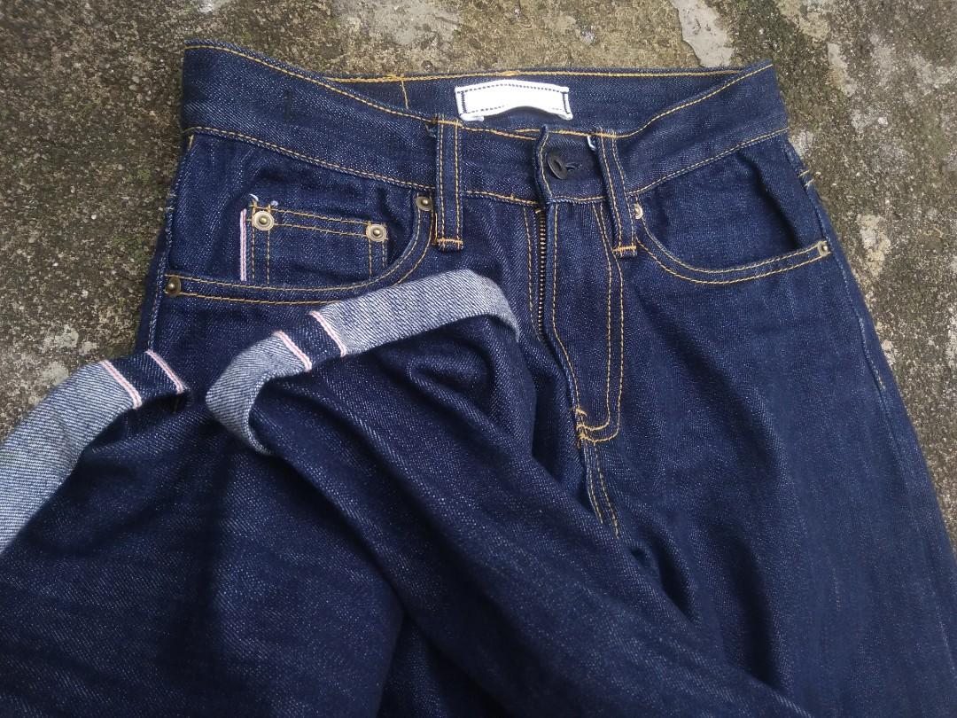 Celana Jeans Selvedge Lokal Fesyen Pria Pakaian Bawahan Di Carousell