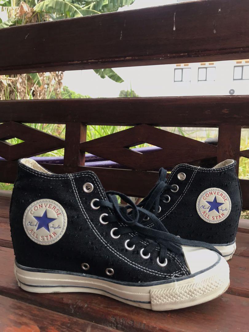 chuck taylor hidden wedge