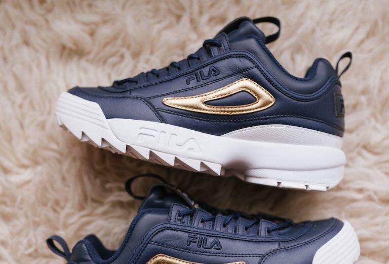fila disruptor with jeans