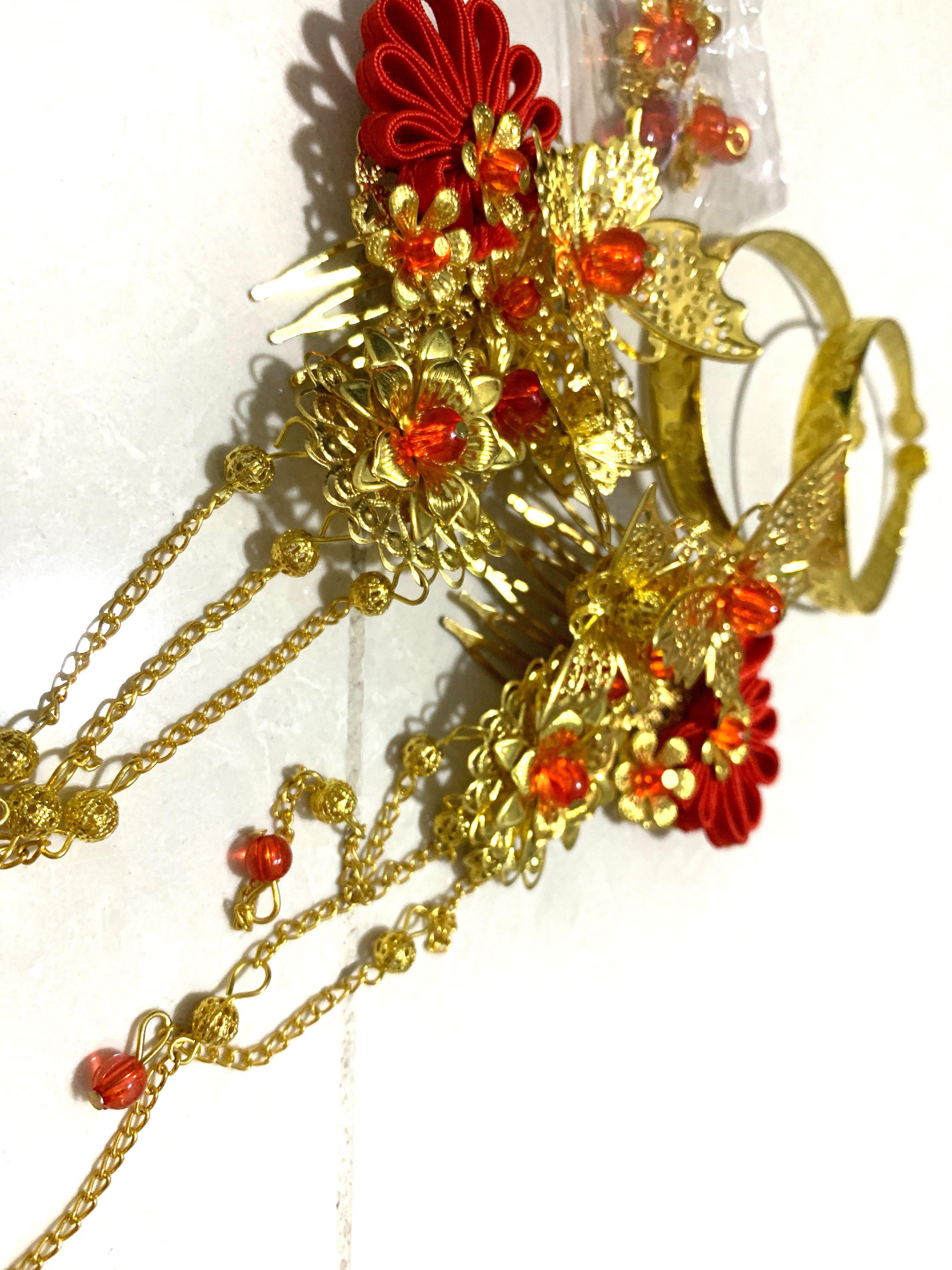 Imitation gold accessories to go with Chinese wedding kua, Women's